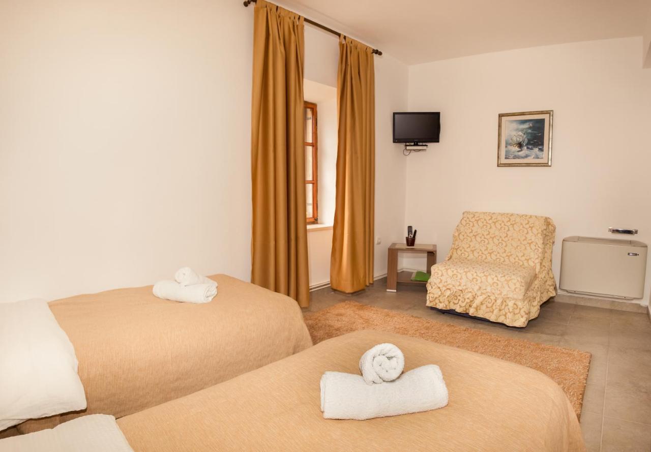 R-Club Old Town Apartments Budva Exterior photo