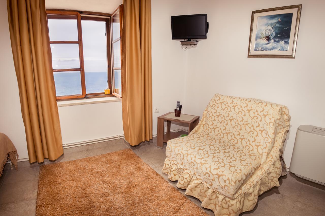 R-Club Old Town Apartments Budva Exterior photo